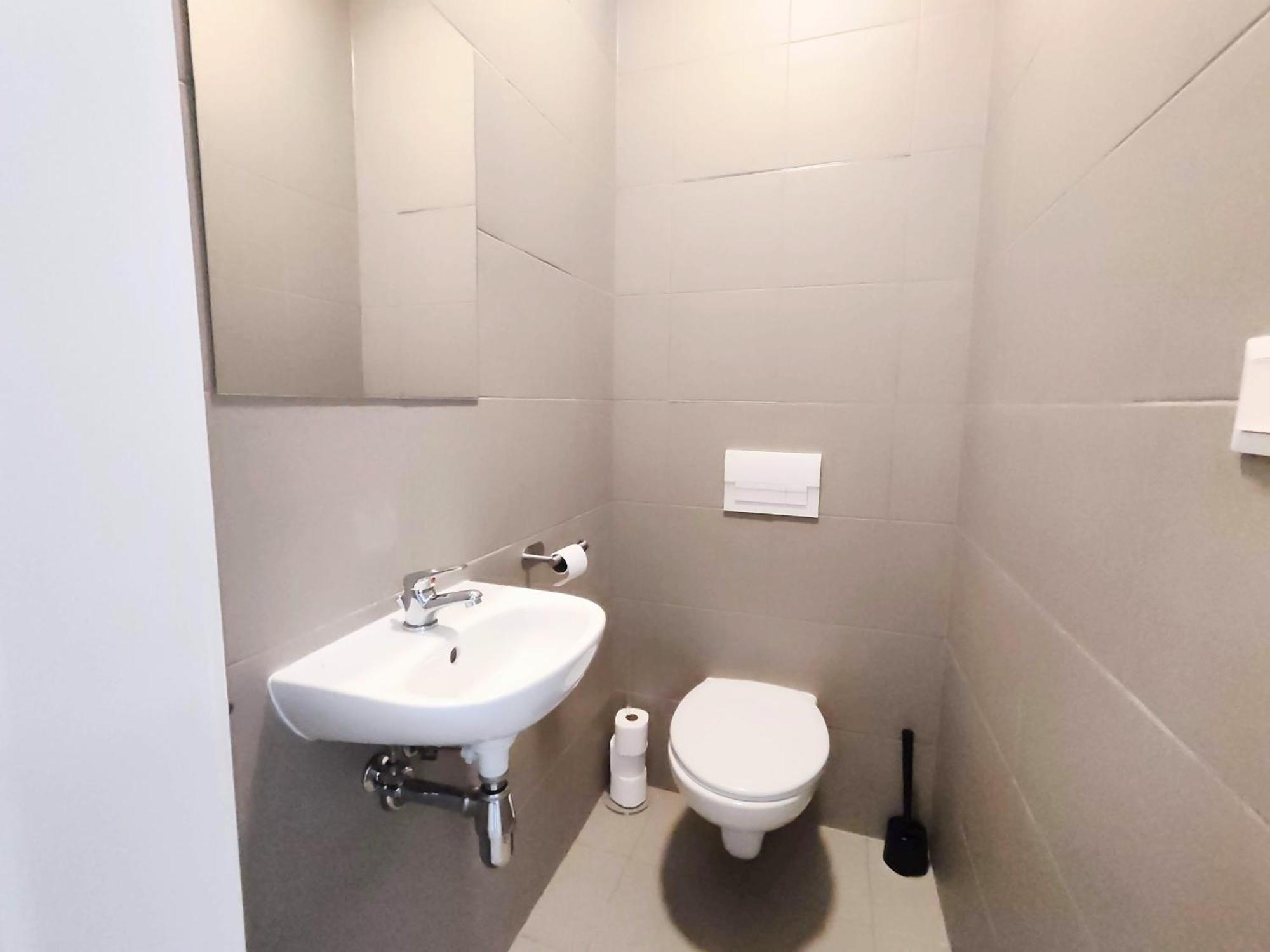 Wings - Brand New - Presidential Garden - Free Parking Apartment บราติสลาวา ภายนอก รูปภาพ